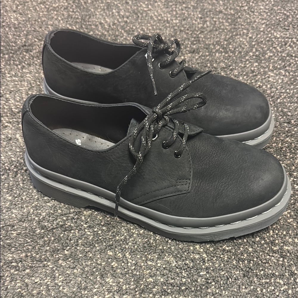 Men's Black Leather Shoes
